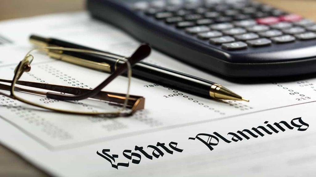 8-estate-planning-tips-to-maximize-your-financial-legacy-1 (1)