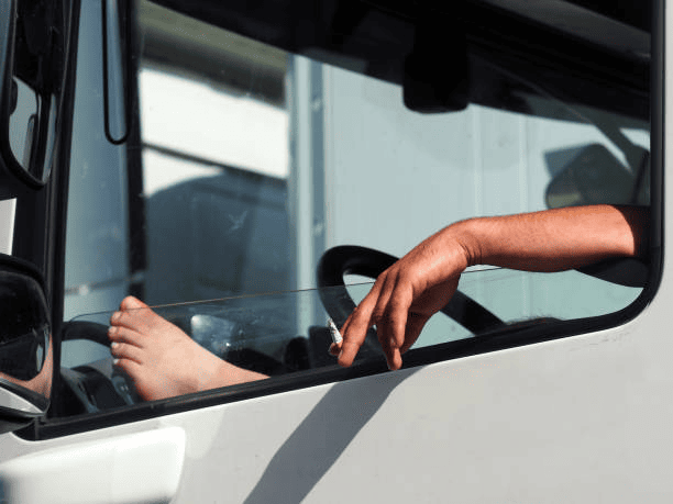 can you drive barefoot in nsw